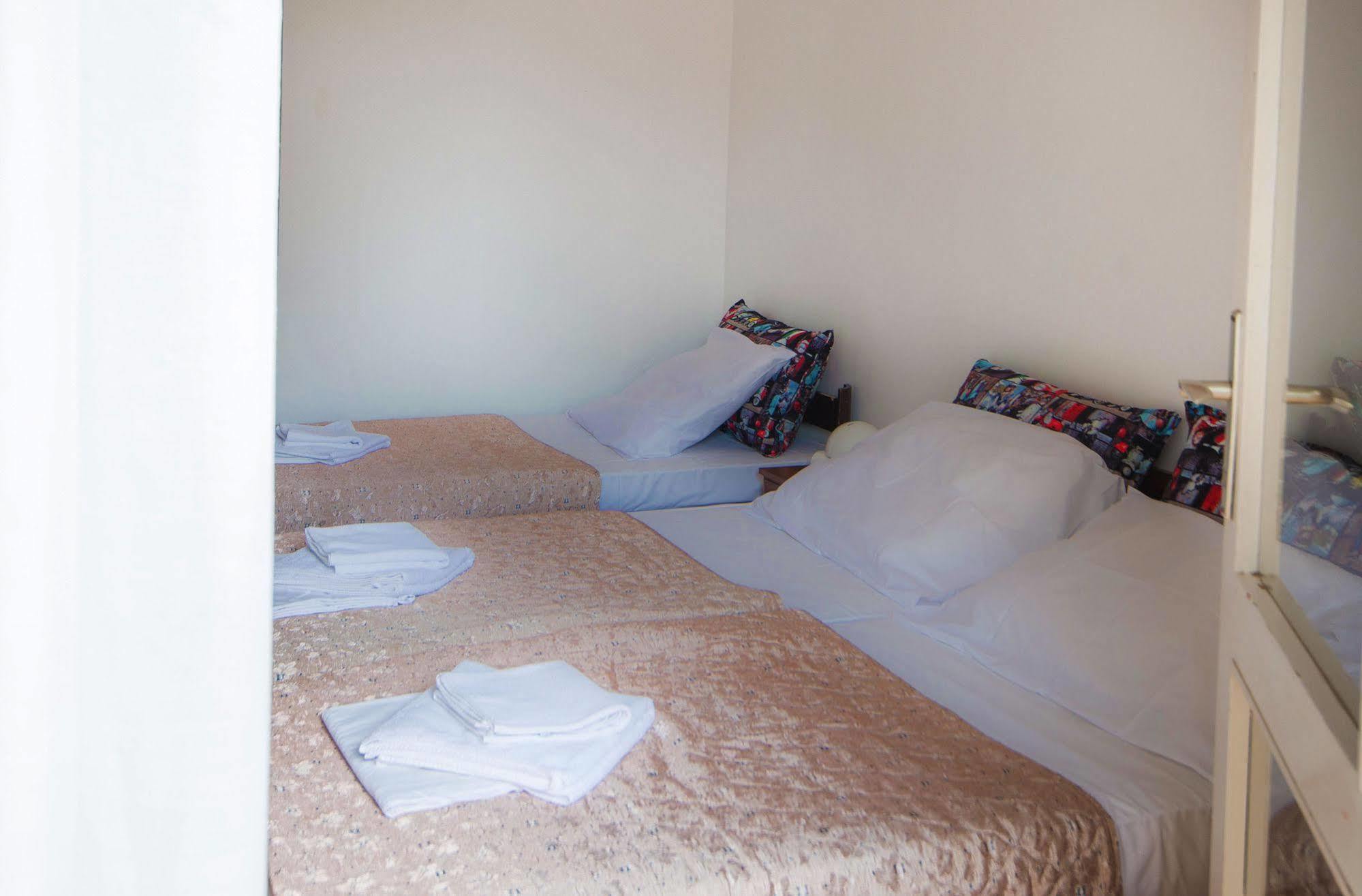 Hotel Mimoza Тиват Екстер'єр фото